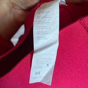 Pink/ magenta medium fabletic leggings. Excellent conditions, used twice.